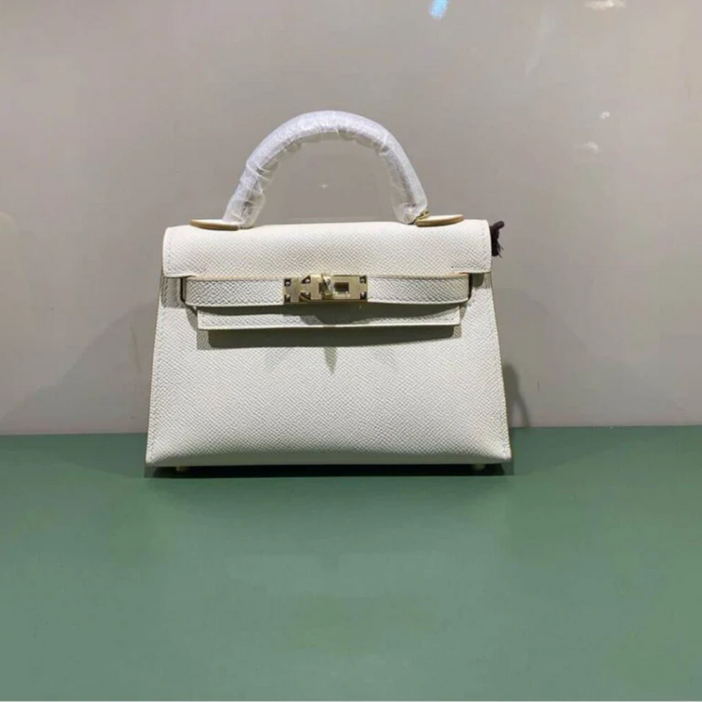 20 Kly bag with Gold Fittings